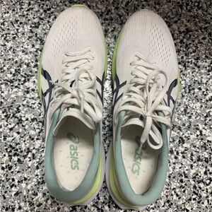 ASICS Men’s White and Green Running Shoes